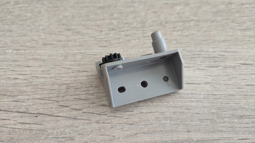 Système levage capot pièce